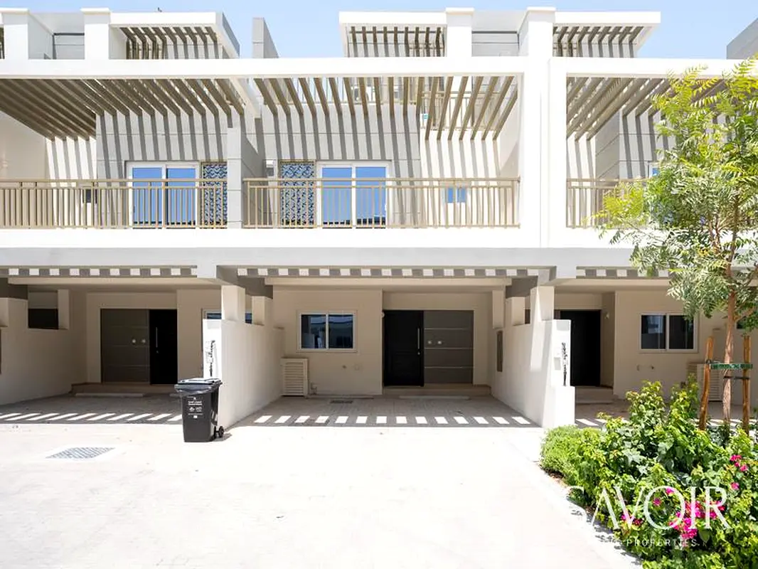 Premium New Unit | Private Garden | Rooftop Access