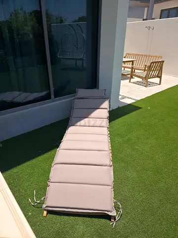 Wooden Outdoor Sun Lounger / Deck Chair