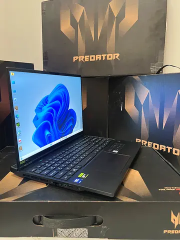 Predator/ ultra9/RTX 5070 8GB