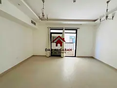 6 cheque payment/deposit cash/close hall/very huge apartment/ready to move!