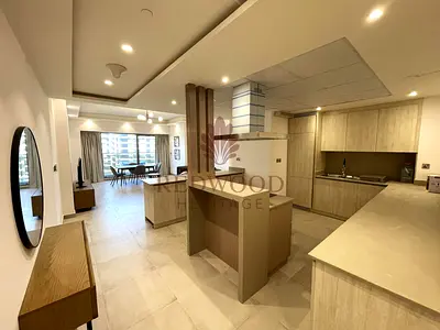 Luxury 2BR | Fully Furnished | Burj 2020 & Jumeirah Islands View