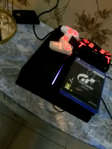 PS4 mint condition