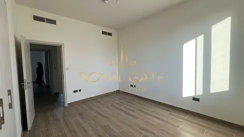 Best For Family | Vacant | Double Row | Call Now!!