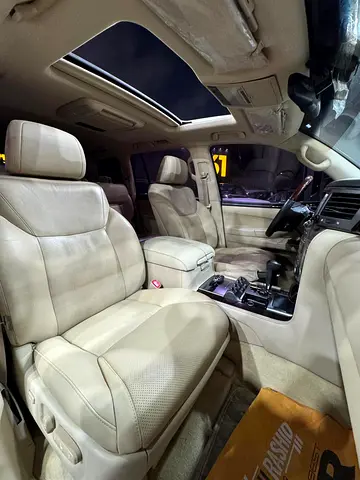 2009 Lexus LX-SERIES photo 13