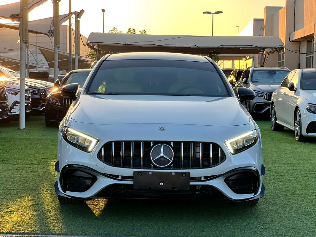 Mercedes-Benz A-Class 2020 — photo 1 of 19