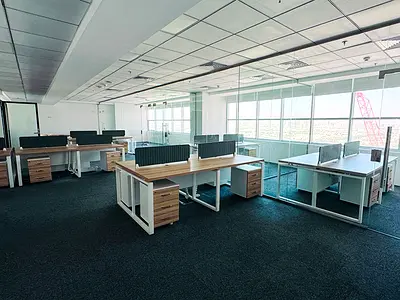 Ready Office | Prime JLT | Walking to Metro