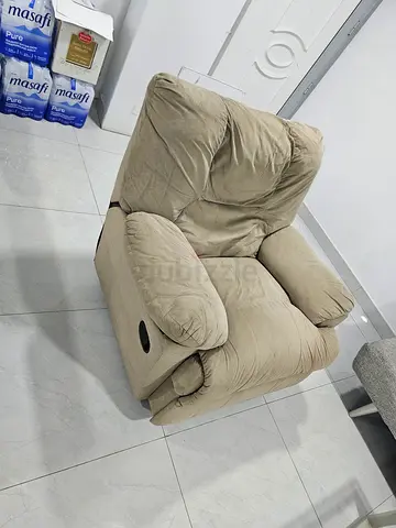Beige Single Seater Recliner Chair - Comfortable and Cozy_ 4 seats sofa