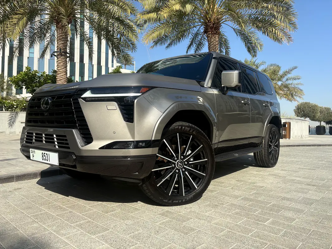Lexus GX-Series 2024 — photo 1 of 18