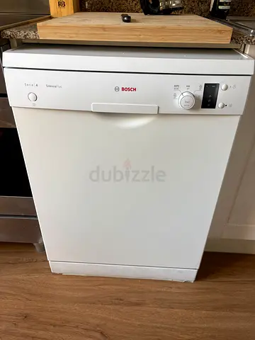 Bosch freestanding slimline dishwasher - good condition