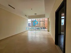 2.5 % Commission I Chiller Free I Spacious I Floor to ceiling Glass