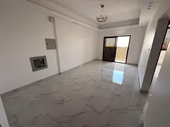 Master bedroom, second occupant, two bathrooms, balcony, central air conditioning, new building, pri