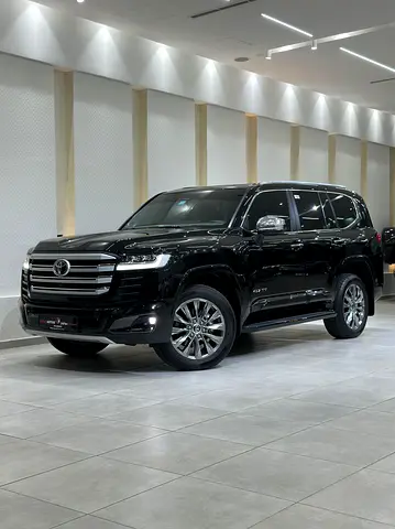 Toyota Land Cruiser VXR Twins Turbo Hybrid V6-2025 Mode-Gcc Specs-Under Dealer Warranty and Contract