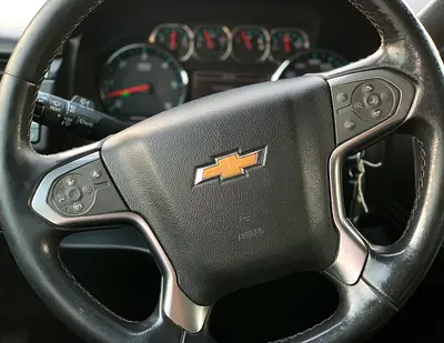 2020 Chevrolet SUBURBAN 照片 9