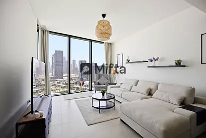 2.5% Commission | Large Layout | Ready to Move in