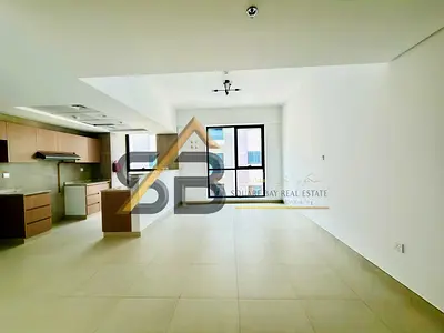 Spacious 2BHK| Close to Emirates towers|brand new building|