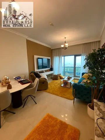 Fully Furnished 2BHK + 3 Bath | 1,900 Sqft | High-End Interior | Conqueror Tower