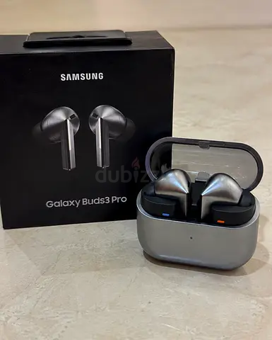 Samsung Galaxy Buds3 Pro Wireless Earbuds with Charging Case - Used