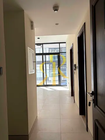 AFFORDABLE 1BR | 2 BATHS | COMPACT LAYOUT | PRIME CENTRAL | AL SATWA (JGC)