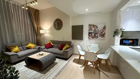 Directly from owner Binghatti corner Yearly/Monthly