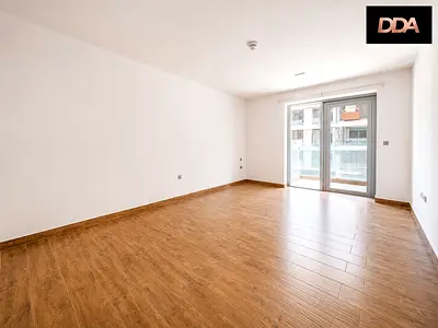 WELL-MAINTAINED 1BR | GREAT AMENITIES | 4 CHEQUES
