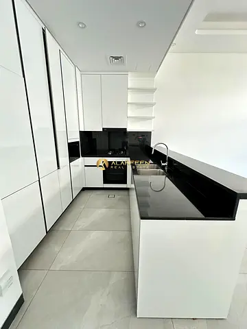 SPACIOUS 1 BR | MODERN LAYOUT | WITH DISHWASHER