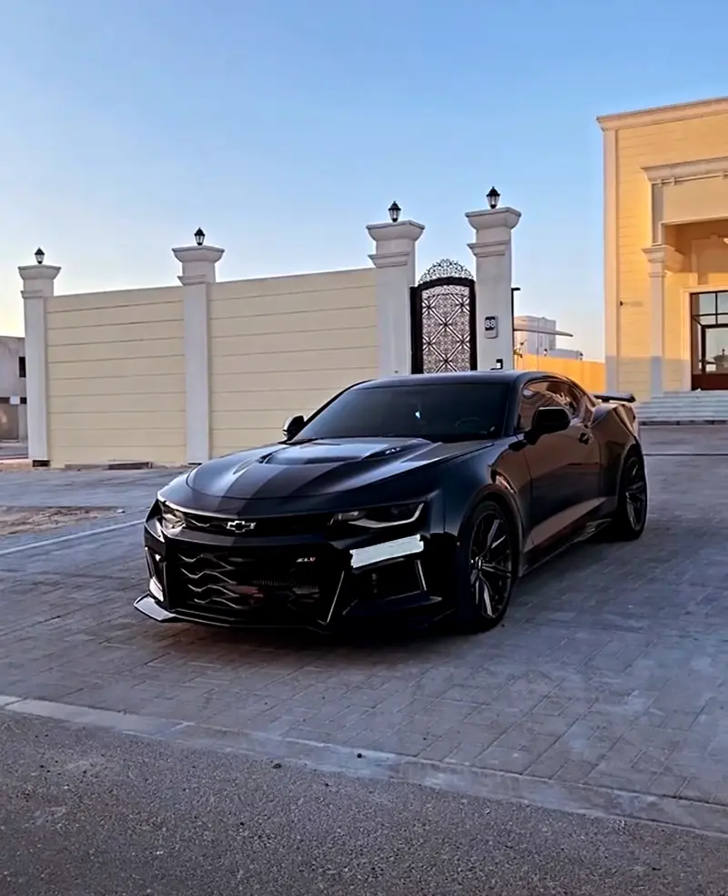 Chevrolet Camaro 2018 — photo 1 of 9