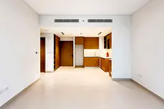 Pool View | High Floor Floor | Ready to Move-in
