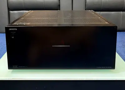 Onkyo PA-MC5501 9-channel power amplifier