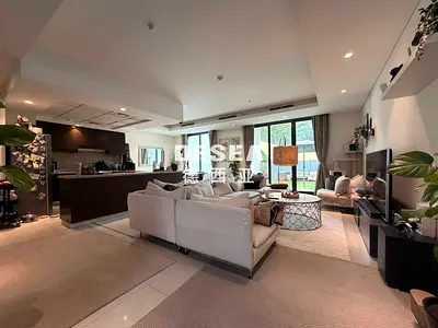 Located in Park | Huge Layout | Near Shopping St