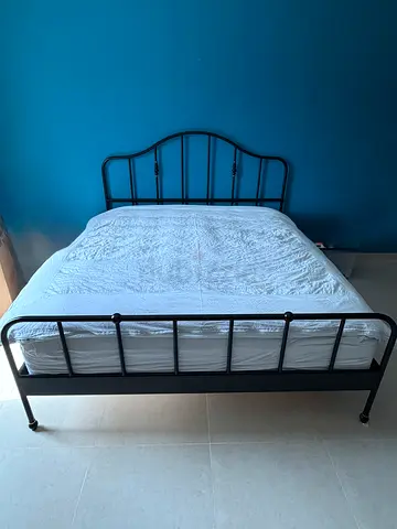 Sagstua bed with mattress and duvet