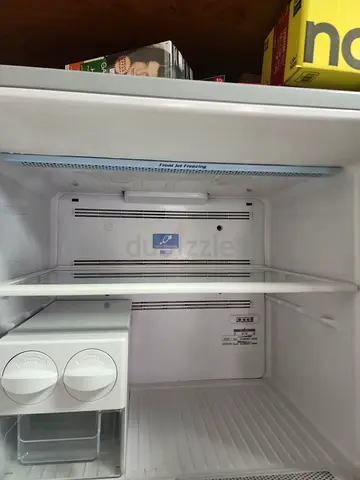 ثلاجة هيتاشي