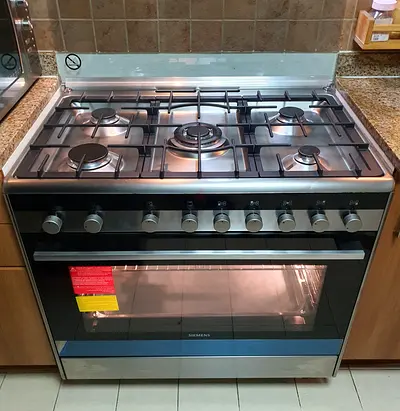Siemens Brand Full Gas Cooking Range For Sale 90CM