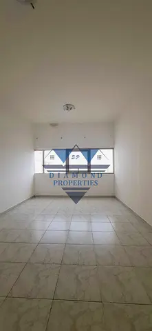 Very good location and family building near by nesto king faisal Rd 1bhk cantral ac available 27k spacious flat