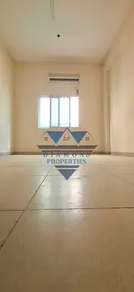 Very hot offer And good location flat 3bhk with balkany and Split Ac fited just in 34k in abushagara