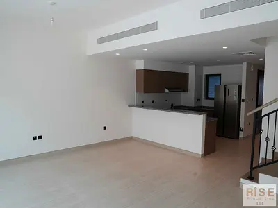 Luxury 5BR Townhouse| Spacious Layout | Near the gate in front of the lagoons & pool