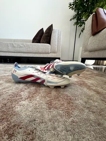 Adidas predator Football gal elite TFG size 12 in uk