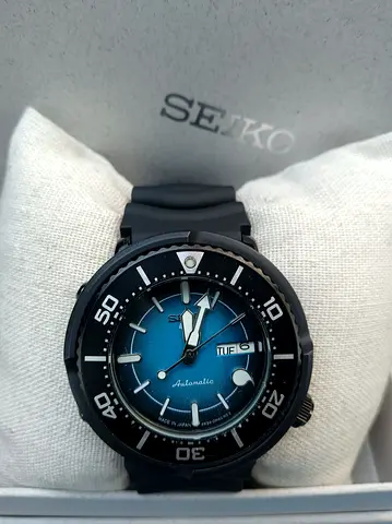 Seiko automatic divers watch
