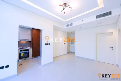 Brand New Unit || Ready to move in