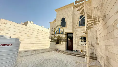 Luxury 4BR Villa // All Mater Rooms // Majlis // Prime Location