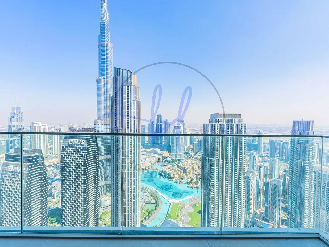 Portrait Perfect of Burj Khalifa | Outstanding Apt