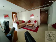Don't Miss This Fully Furnished 1 Bed on Higher Floor