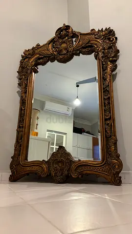 Large Antique-Style Ornate Gold Wall Mirror