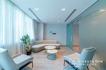 Fully Furnished| Fitted with Cabins| Ready| Bright