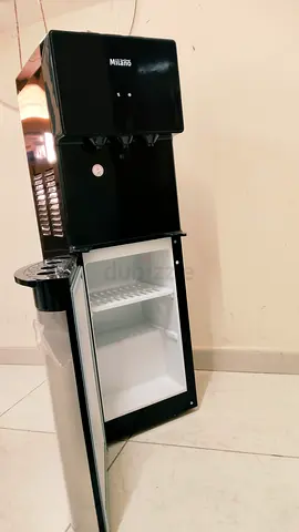 Water Dispenser -with mini fridge