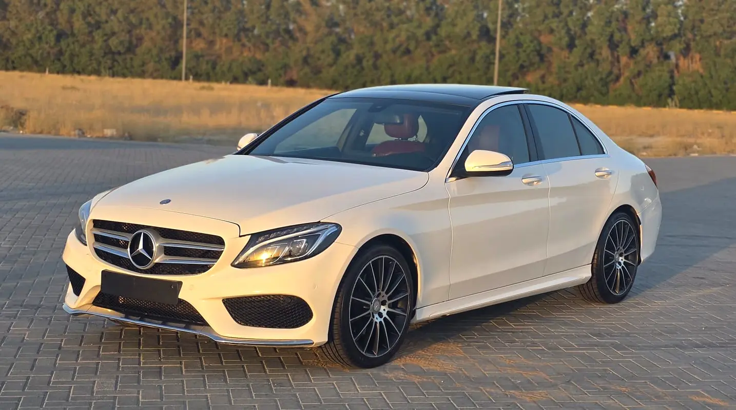 Mercedes-Benz C-Class 2015 — photo 1 of 20