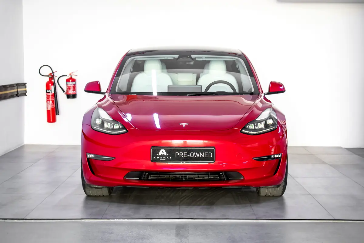 Tesla Model 3 2022 — photo 1 of 15
