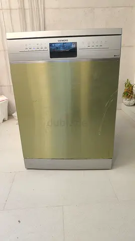Siemens freestanding stainless steel dishwasher - good working condition