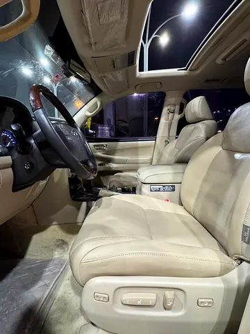 2009 Lexus LX-SERIES photo 10