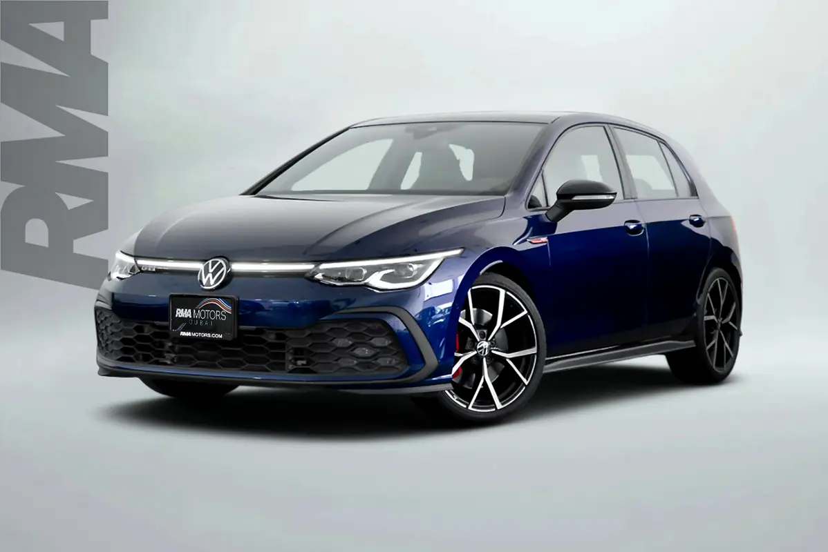 Volkswagen Golf 2021 — photo 1 of 14