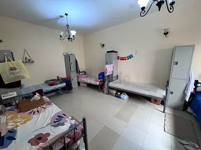 BED SPACE FOR LADIES